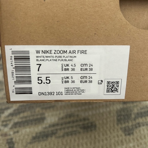Nike Zoom Air Fire - Picture 3 of 4